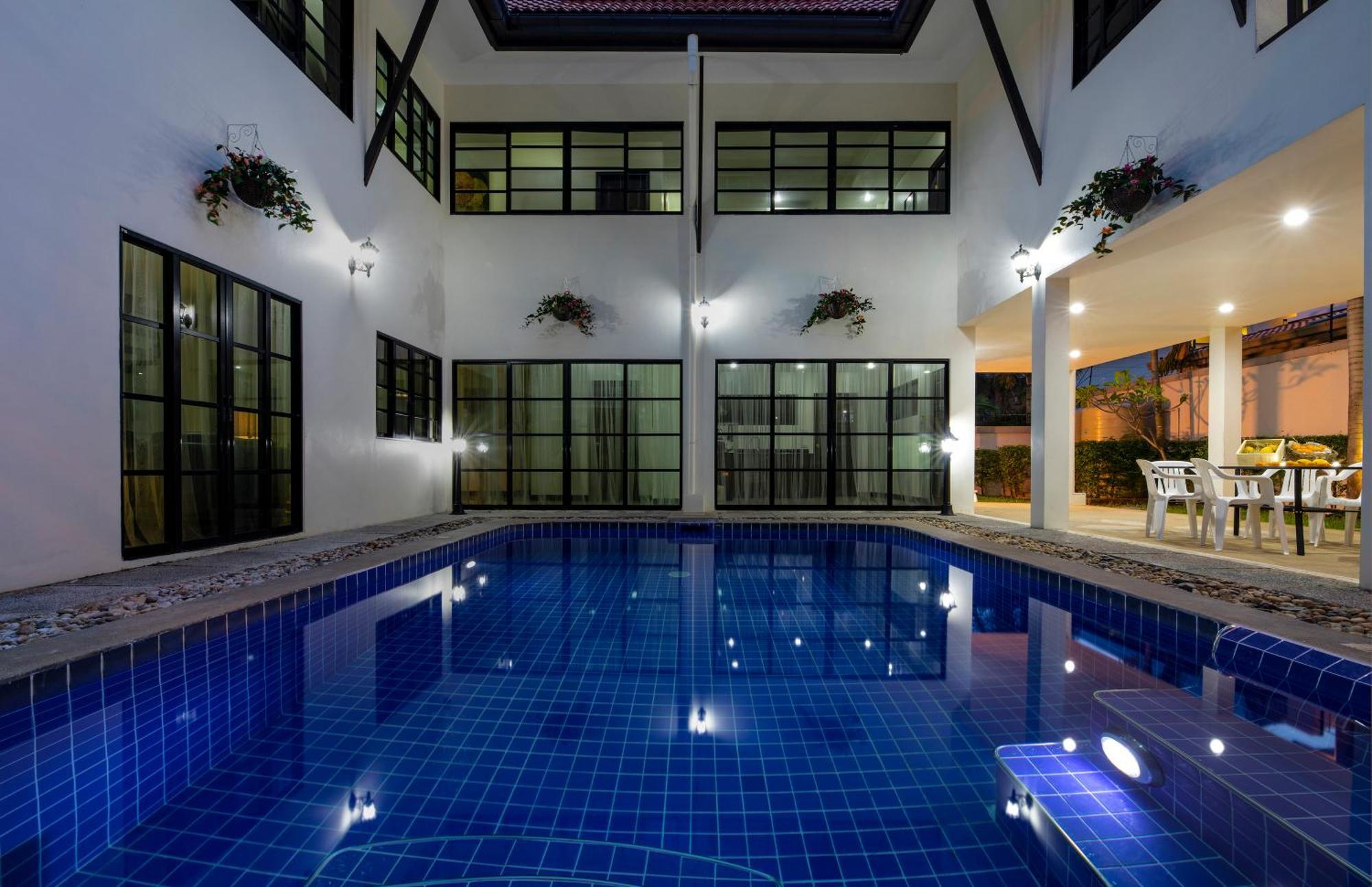 Sweet Villas Pattaya Exterior foto