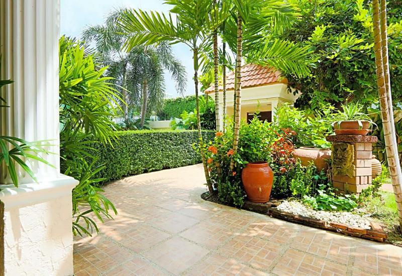 Sweet Villas Pattaya Exterior foto
